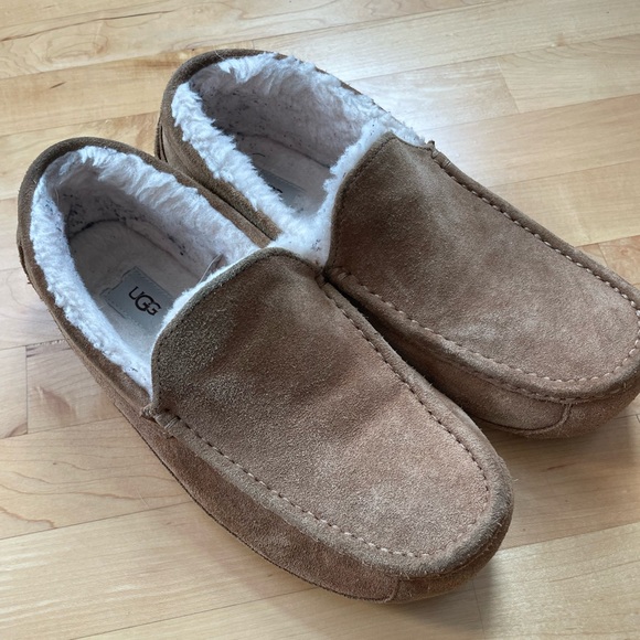 Men’s ugg slippers size 12 - Picture 4 of 4